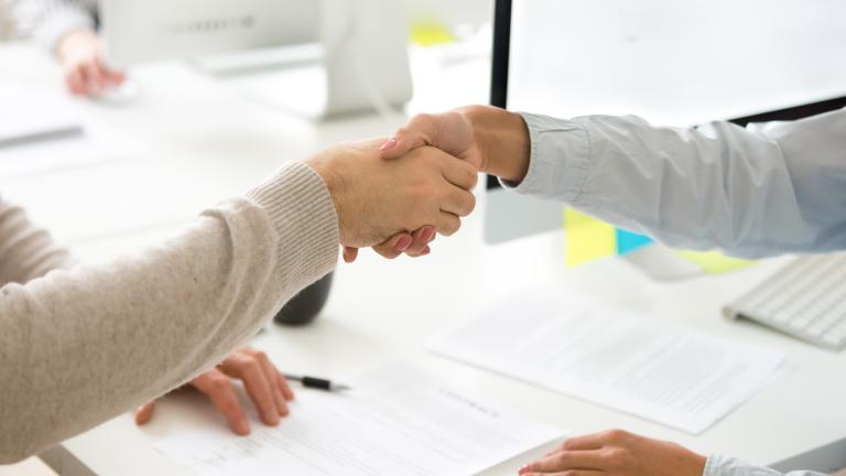 Liderazgo con corazón: Construyendo comunidades mediante el cuidado y la exigencia
